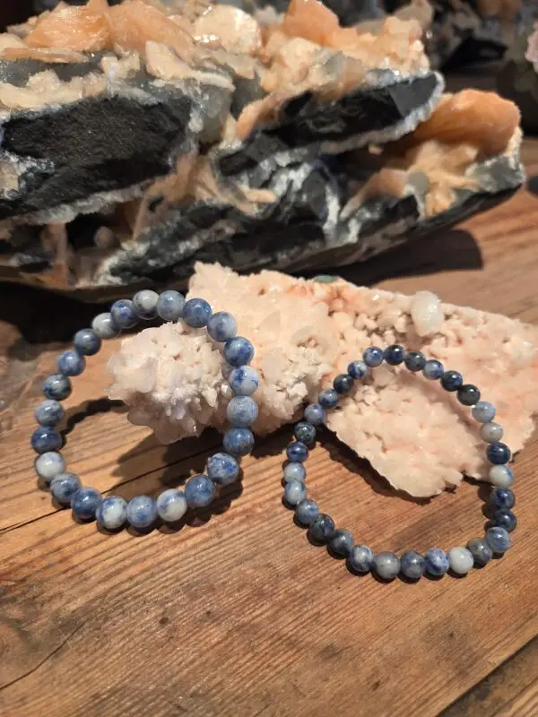 Kogel armband Blauwe Apatiet 4 mm